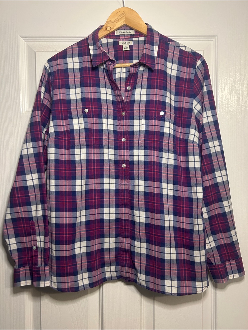 L.L.Bean Men’s Wrinkle-Free Plaid Button Down Shirt Purple Blue M